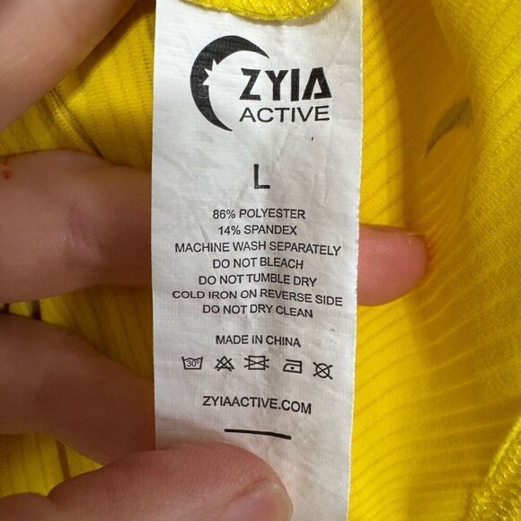ZYIA Women's Yellow Subtle Stripe Long Sleeve T Size Large - Picture 7 of 7
